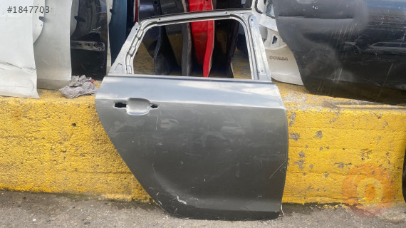 OPEL ASTRA J SAĞ ARKA KAPI ÇIKMA 13301547 CANCAN OPEL