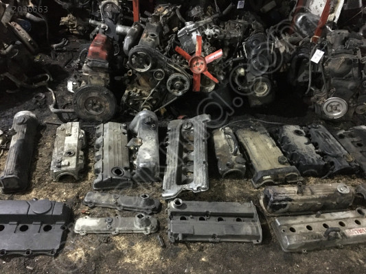 Toyota Cressida Külbütör Kapağı