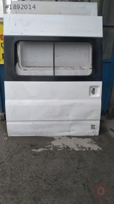 Ford transit çıkma sağ sürgülü orta kapı az hasarlı