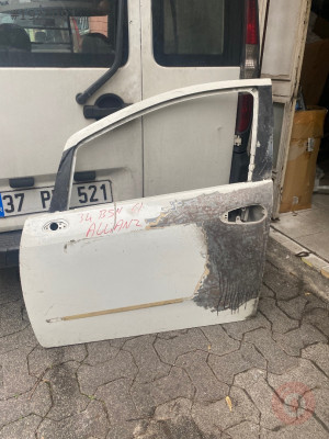 Fiat linea çıkma sol ön kapı
