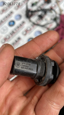 6X0827499B volkswagen passat B7 bagaj durdurma ayar takozu