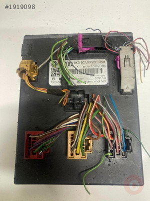 Audi A4 Konfor Kontrol Gövdesi Modülü BCM 8K0907063N