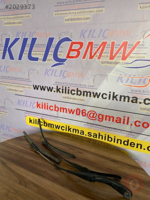 BMW F30 ÖN CAM SİLGİ KOLLARI ÇIKMA ORJİANAL