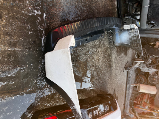 Opel combo arka tampon hatasız