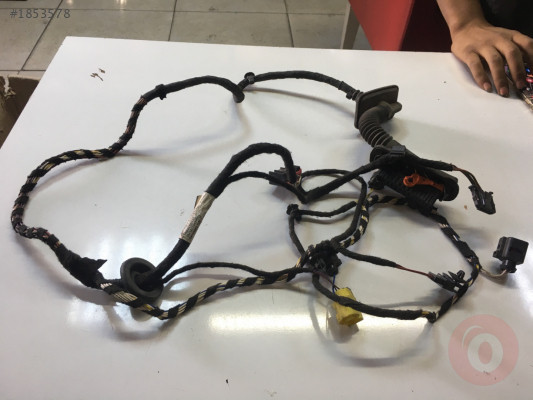 Passat cc 2012 ön kapı elektrik tesisatı orjinal çıkma