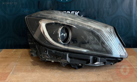 MERCEDES  2012-15 W176 A180 ORJINAL ÇIKMA  XENON SAĞ FAR