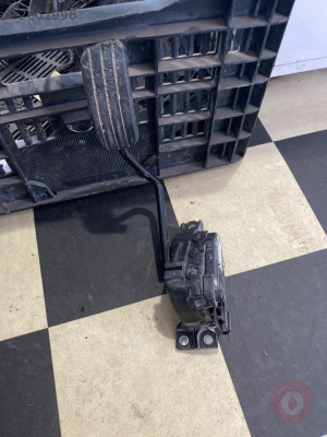 RENAULT TRAFFIC 1.9 GAZ PEDALI