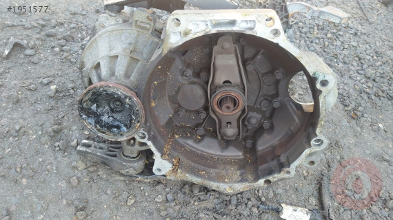 seat skoda 1.6 dizel çıkma şanzıman