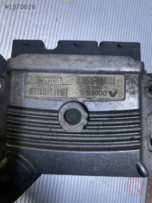 21584288-2A RENAULT MEGANE SCENİC SAGEM S300 MOTOR BEYNİ