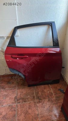 Kona sağ arka kapı çıkma