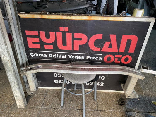 RENAULT CLİO 4 TAMPON DEMİRİ