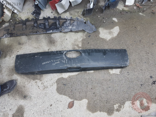 RENAULT KANGOO 2 ÇIIKMA ARKA BAGAJ BANDI KAPLAMASI