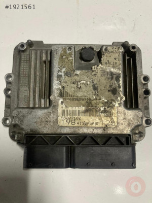 FIAT BRAVO 1.9 JTD  0281013579 51809688 ECU MOTOR