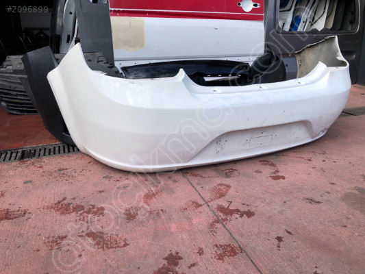 Linea arka tampon çıkma orjinal