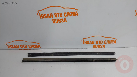 Clio 2 sağ ön kapı iç dış cam sıyırıcı orijinal