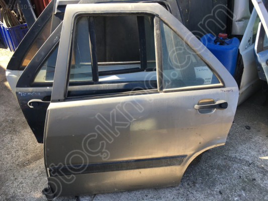 Fiat Tempra Sol Arka Kapı