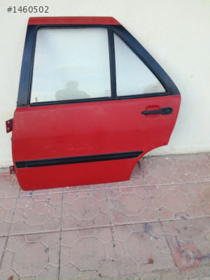 Fiat Tempra sol arka kapı.
