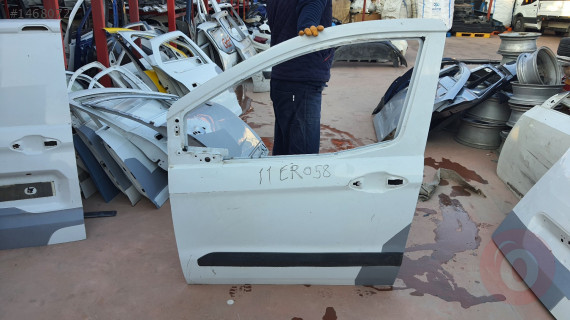 FORD COURİER SOL ÖN KAPI PANEL VAN  SEFALILAR OTO CIKMA