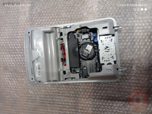 1K0868837G 1K0959613C TAVAN LAMBASI SANRUUF TUŞU ALARM SENSÖ