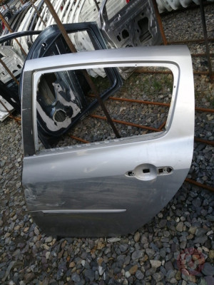 RENAULT CLİO 3 SOL ARKA KAPI