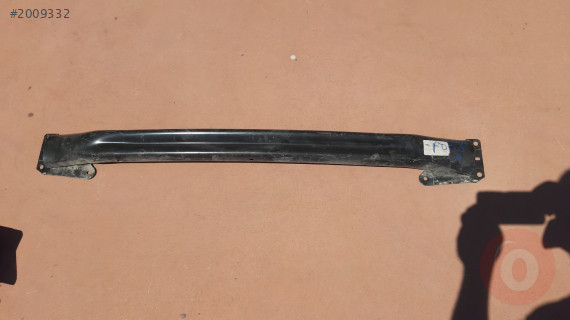FORD  FOCUS 1  ARKA TAMPON DEMİRİ SEFALILAR OTO CIKMA