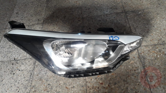 HYUNDAİ İ20 SAĞ ÖN FAR HATASIZ