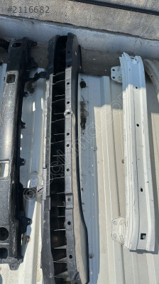 RENAULT FLUENCE ARKA TAMPON DEMİRİ MG OTO