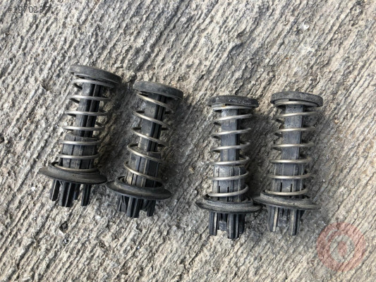 MERCEDES W204 KAPUT YAYLARI A2048800127