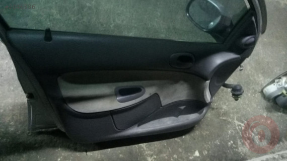 peugeot 206 çıkma sol ön kapı döşemesi