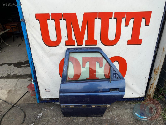 UMUTTAN FORD ESCORT SAĞ ARKA KAPI TEMİZ SORUNSUZ