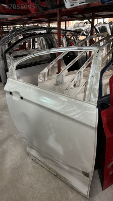 VW PASSAT B8 ÇIKMA ORJİNAL SAĞ ARKA KAPI