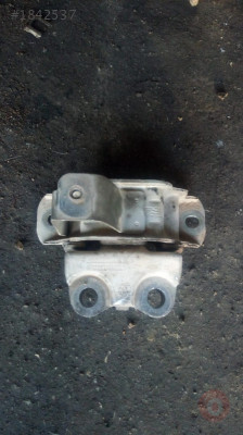 FİAT LİNEA SOL MOTOR KULAĞI ÇEVİK OTO BURSA