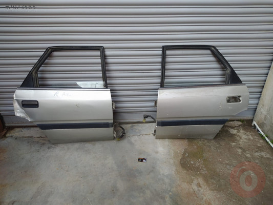 Mazda 626 Hatchback Sağ / Sol Arka Kapı (89-91) ÇIKMA