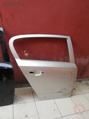 OPEL ASTRA H SAĞ ARKA KAPI -