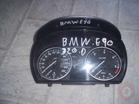 BMW E90 GÖSTERGE SAATİ,320 GÖSTERGE SAATİ,BMW GÖSTERGE SAATİ