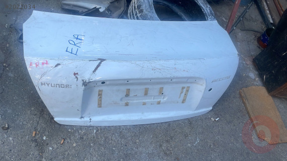 Hyundai accent Era arka bagaj kapağı