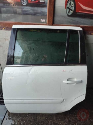 opel zafira b sol arka kapı beyaz