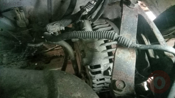 1998 model nissan urvan 2.5 çıkma şarj dinamosu