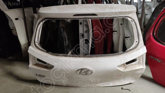 Hyundai İ20 Bagaj Kapağı