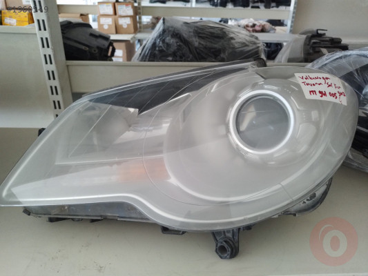 TOURAN SOL FAR MERCEKLİ 1T1941005