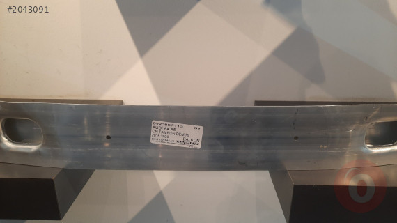 AUDİ A4 A5 TAMPON DEMİRİ 2016 2020 8W0807113 SY