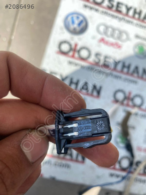 3C0972702 volkswagen passat B7 tavan fiş soketi