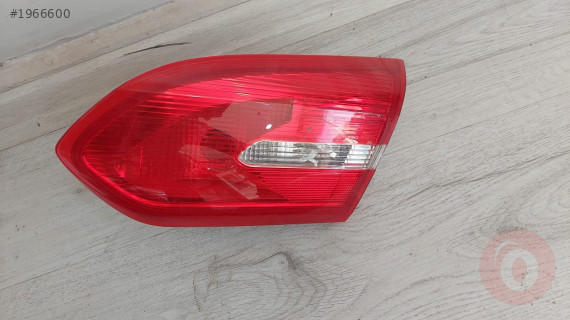 FORD FOCUS ORJINAL ÇIKMA SAĞ İÇ STOP