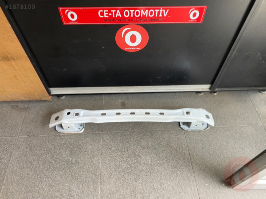 FİAT EGEA ARKA TAMPON DEMİRİ SÖKME AYARINDA ORJİNAL