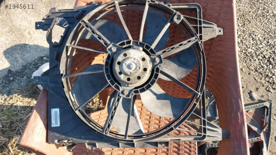 98-2003 renault clio 2 çıkma fan