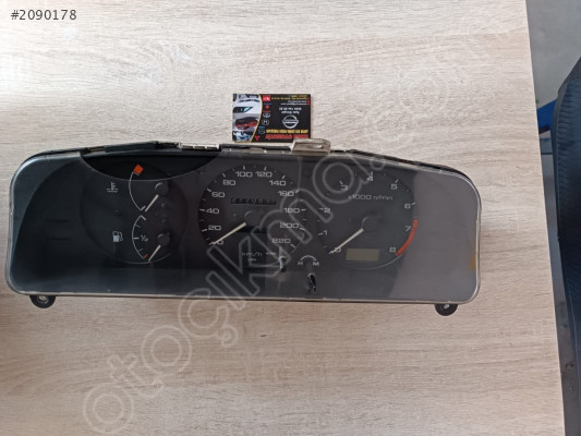 Nissan Primera P10 Orjinal Kilometre Saati 90-96 çıkma