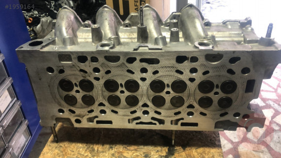 FOCUS  SİLİNDİR KAPAĞI 1.6HDI 16 V DV6 FORD 9655911480
