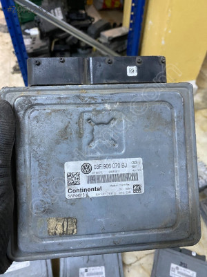 03F906070BJ 5WP44615 VW GOLF 1.2 TSİ ÇIKMA MOTOR BEYNİ