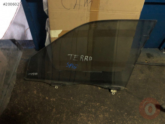 TOYOTA TERRA SAG ÖN KAPI CAMI