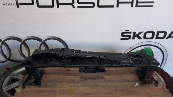 VOLKSWAGEN JETTA TAMPON DEMİRİ ÇIKMA ORJİNAL